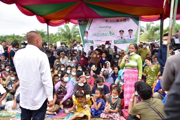 Selesaikan Konflik Lahan di Besitang, Edy Rahmayadi Dialog Langsung dengan Petani